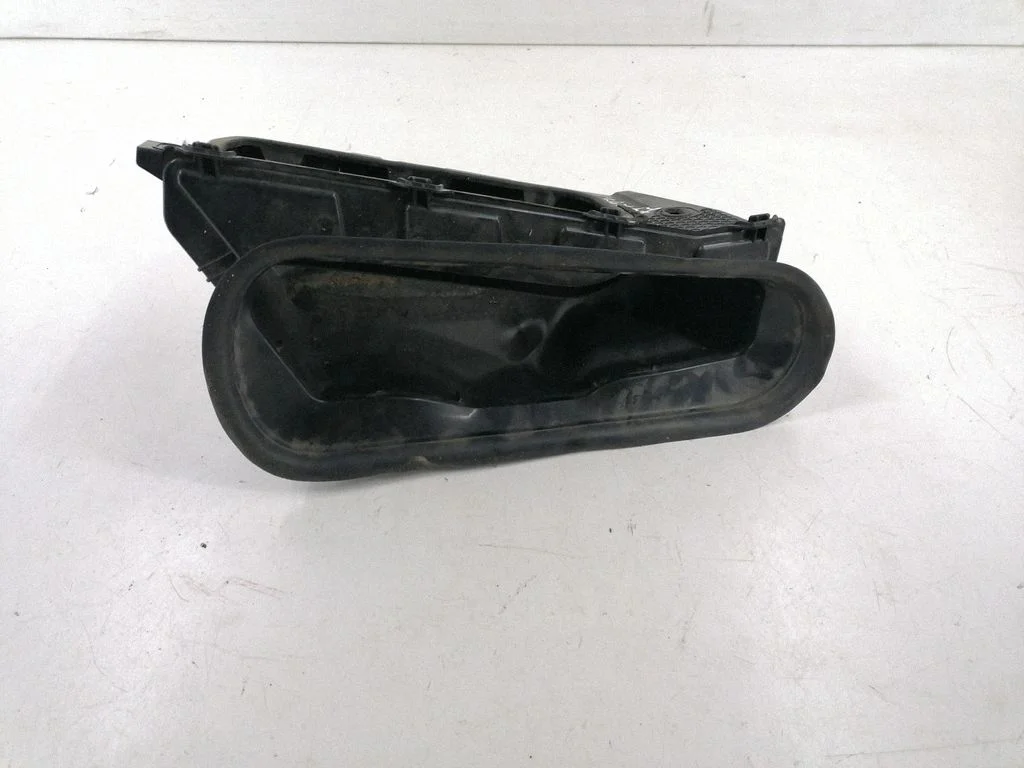 Intercooler air guide/duct channel – Volvo S90, V90 (2016-)