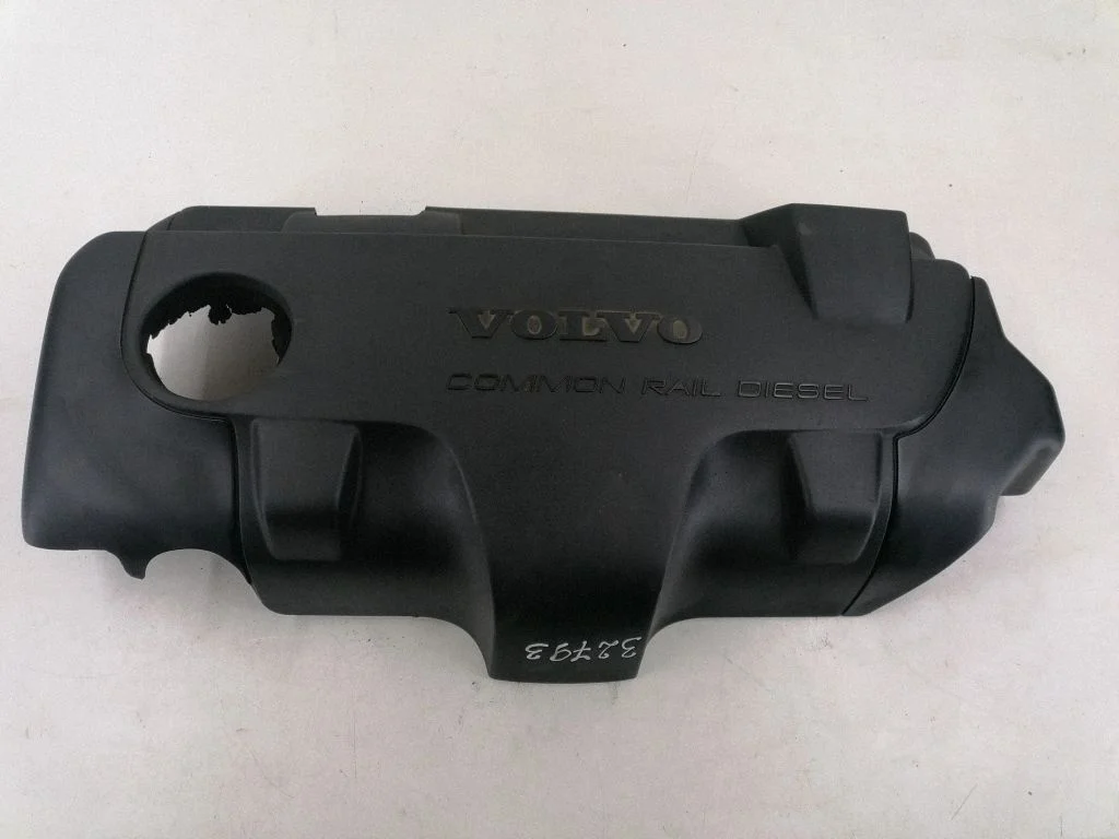 Engine cover (trim) 08653495