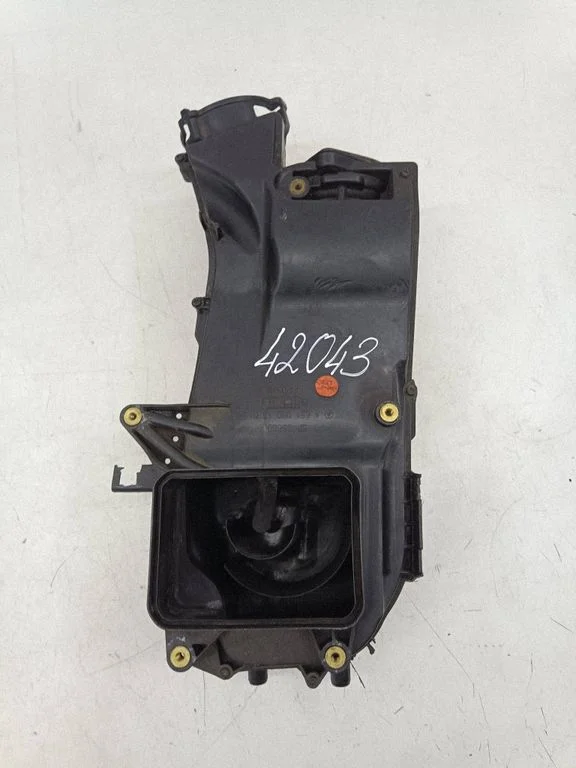 Air filter box A6510901301