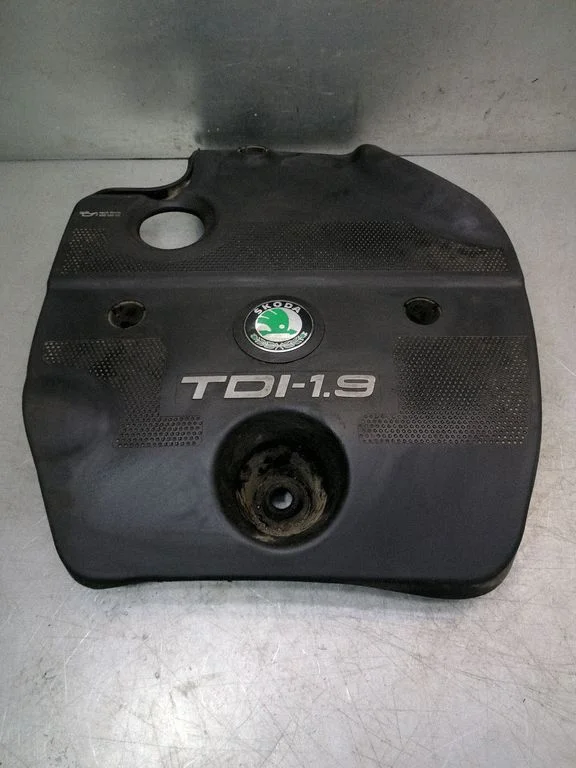 Engine cover (trim) 038103925