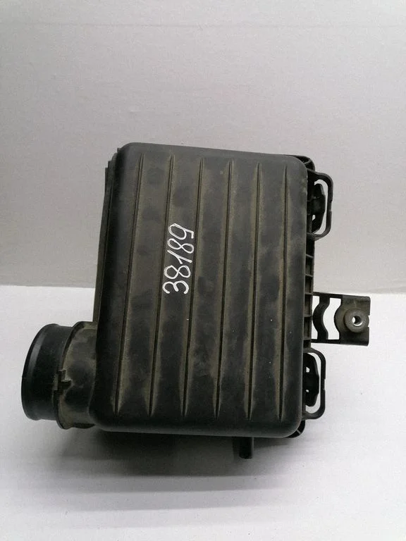 Air filter box