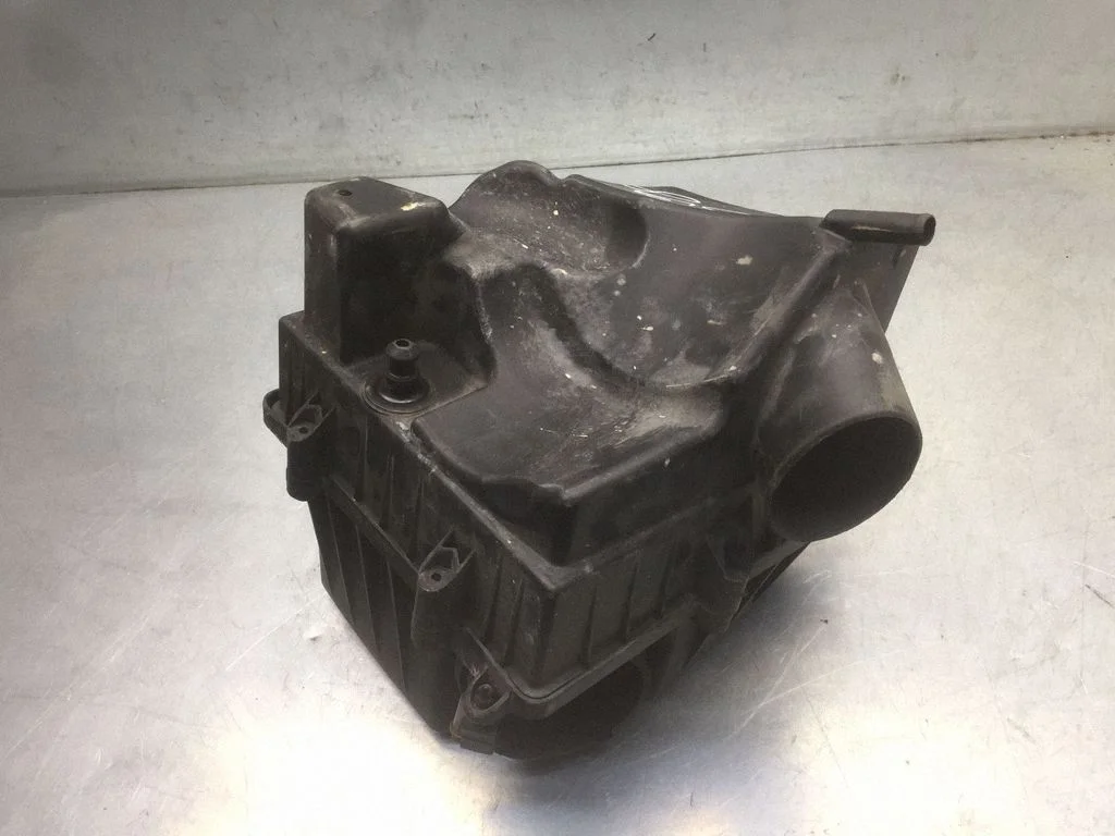 Air filter box B10U10