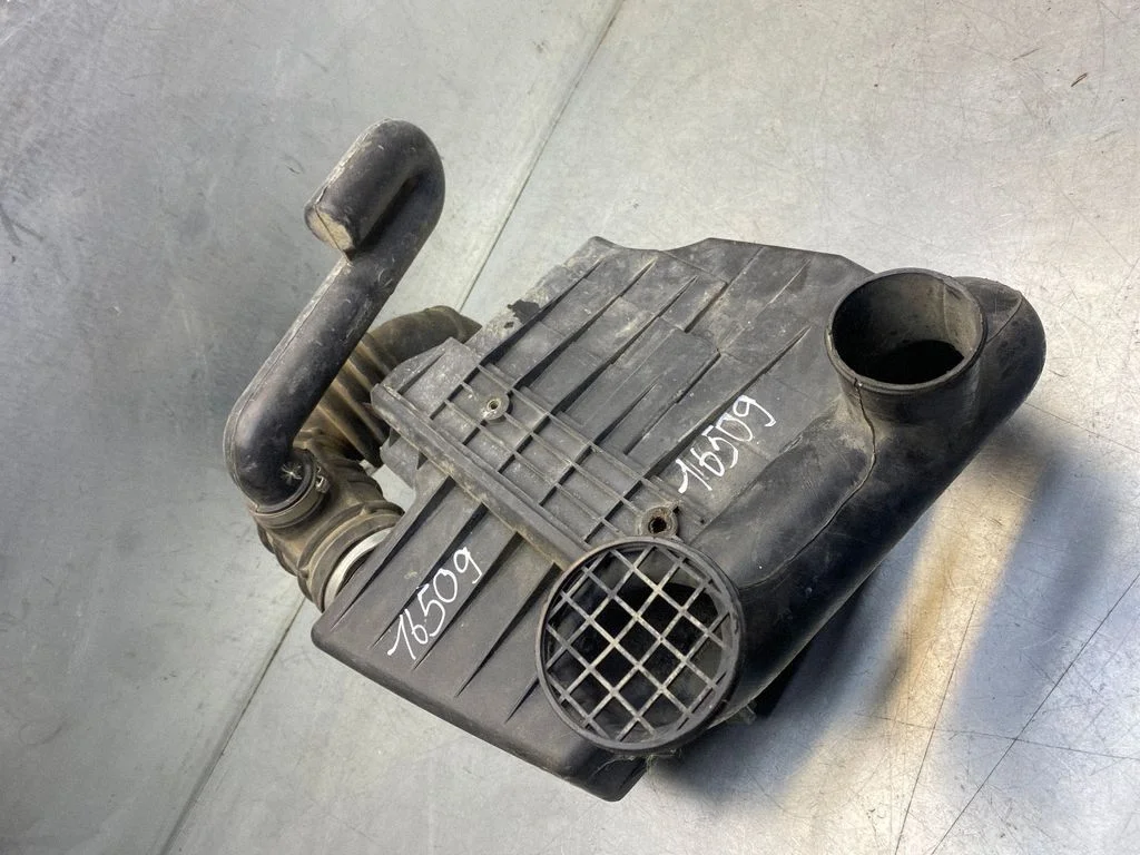 Obudowa filtra powietrza – Land Rover Freelander (1996-2006)