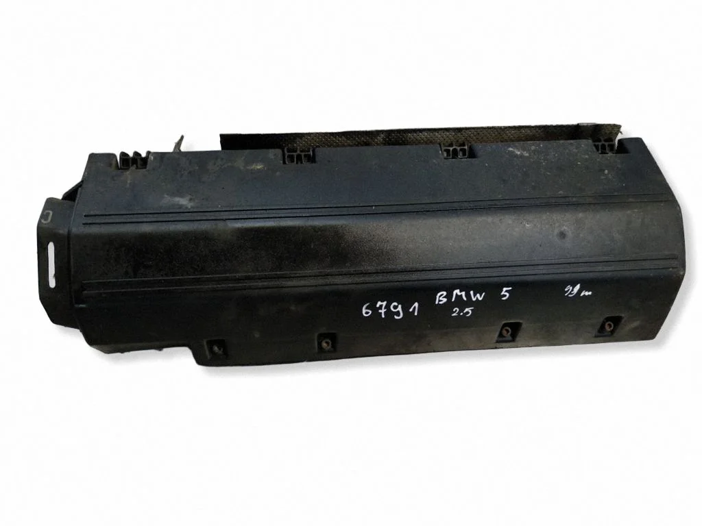 Air filter box