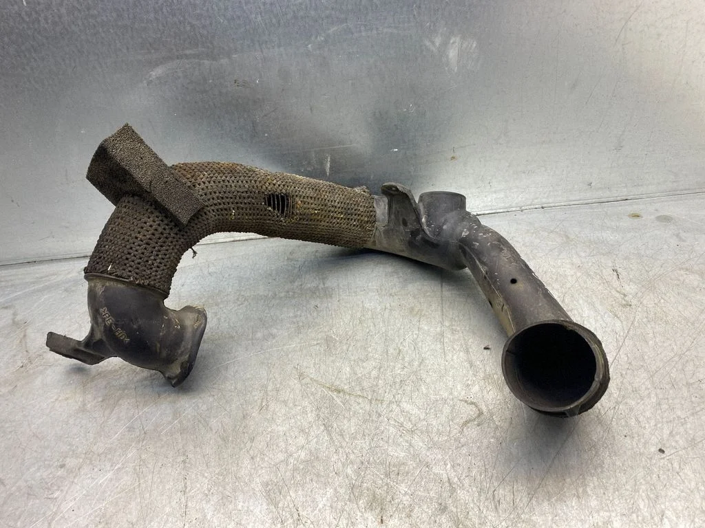 Air intake hose/pipe