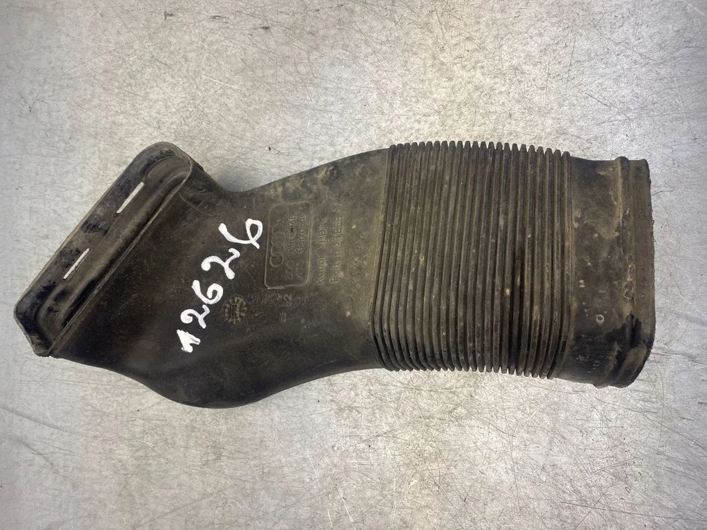 Air intake hose/pipe 28DO29617E
