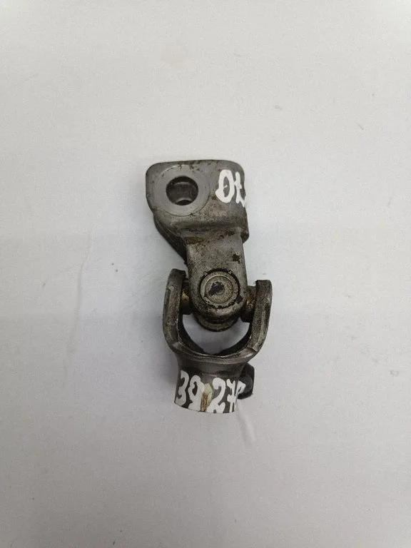 Steering column universal joint