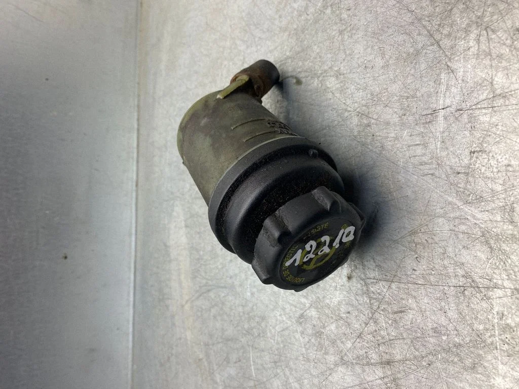 Power steering fluid tank/reservoir 6G913R7000