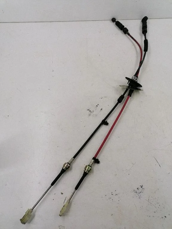 Gear shift cable linkage