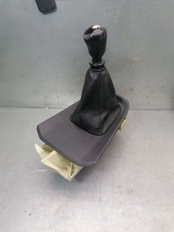 Mechanizm zmiany biegów (kulisa) – Nissan Primera (2002-2007)