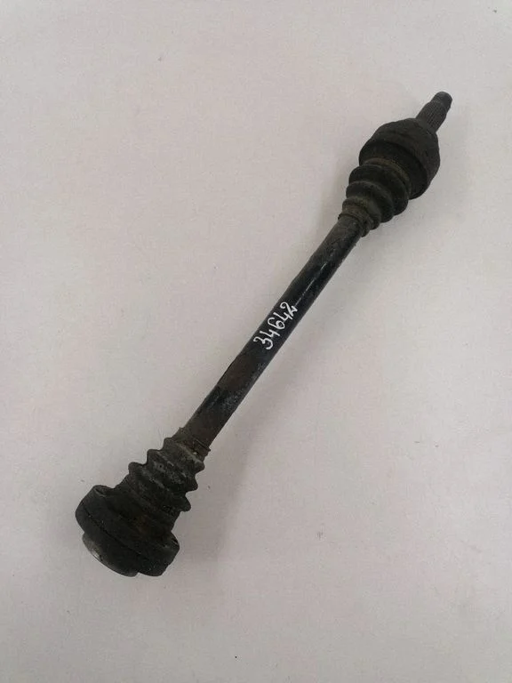Rear driveshaft