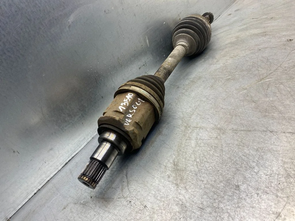 Front driveshaft – left