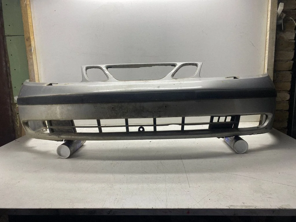 Front bumper 08360166