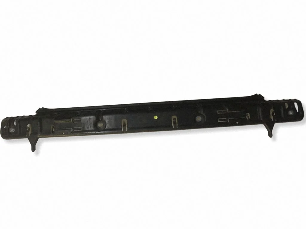 Front bumper mounting bracket 7038195