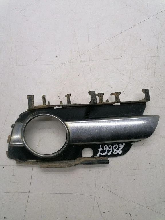 Front fog light trim/grill 13120739