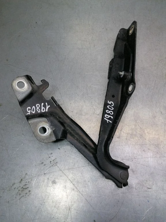 Engine bonnet/hood hinges S9740320