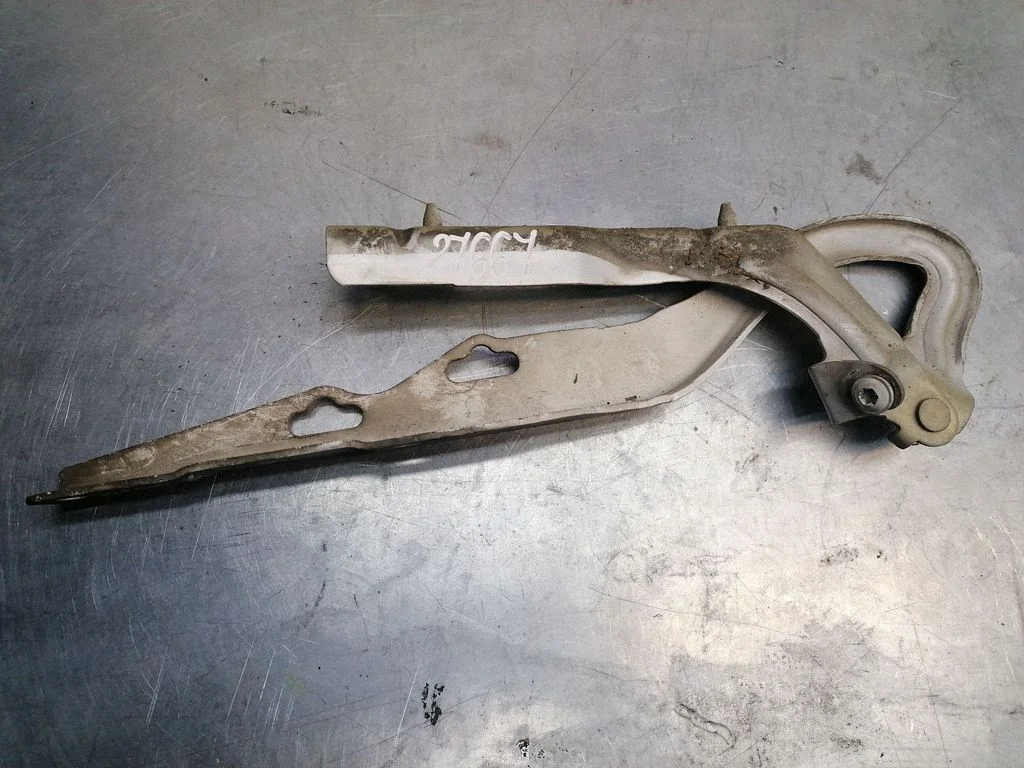 Engine bonnet/hood hinges 9650867080