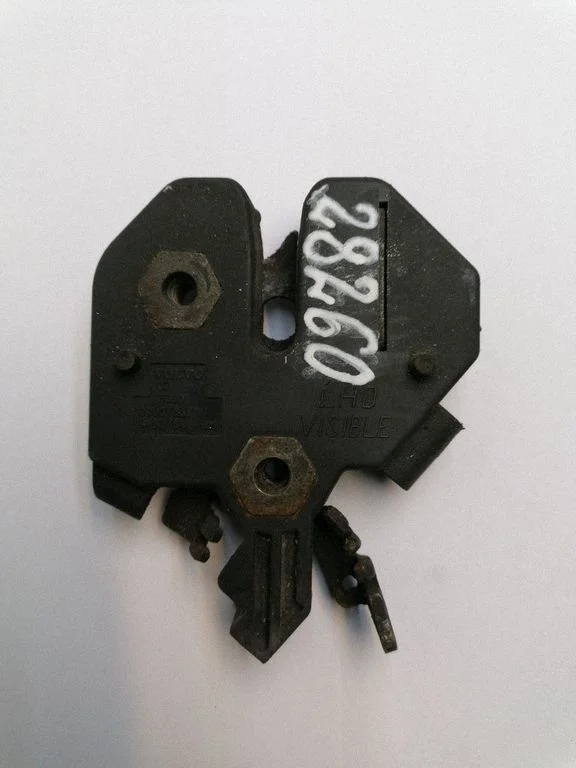 Engine bonnet/hood lock/catch 9483765