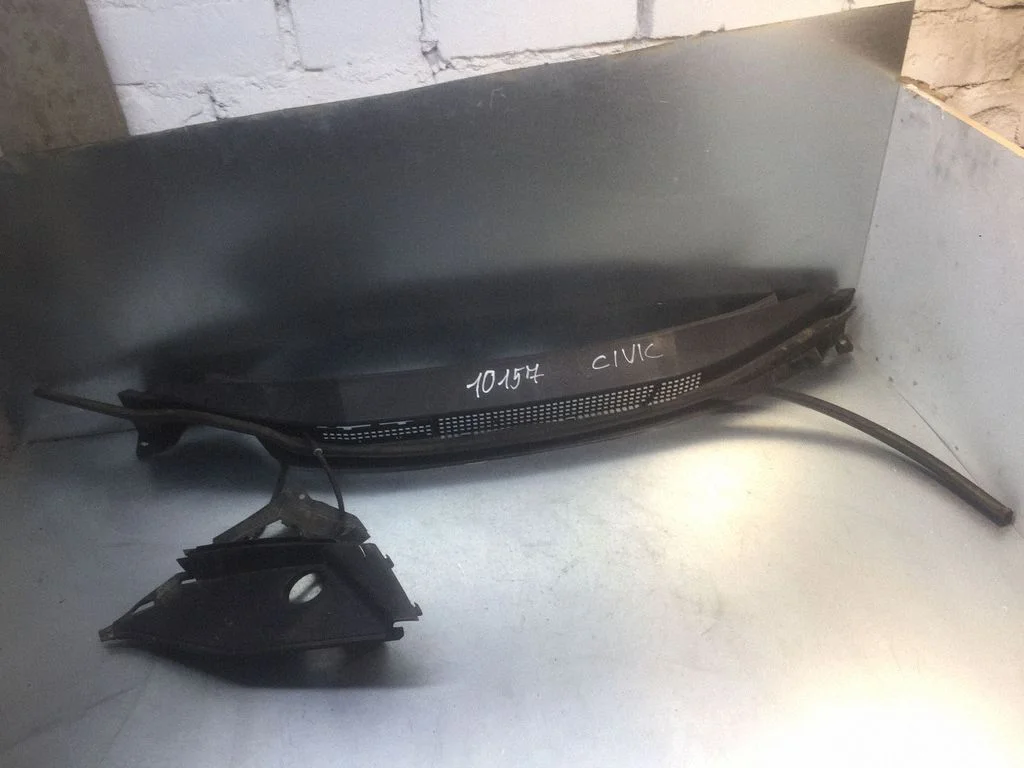Wiper trim 74212SMG