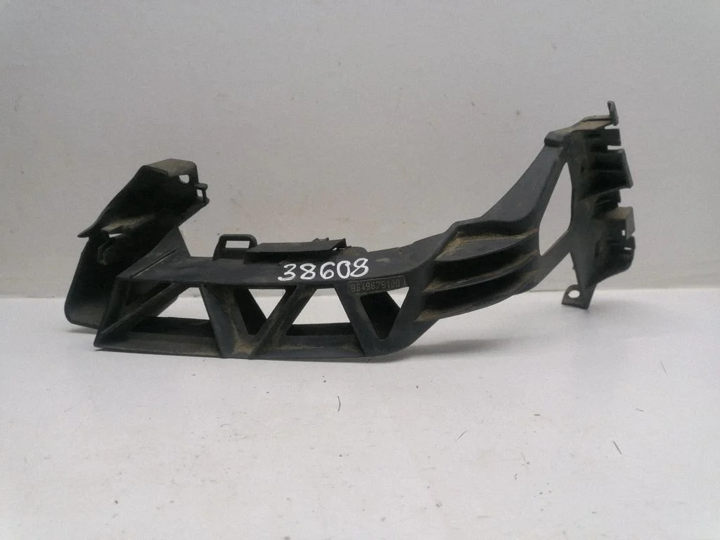 Rear bumper mounting bracket 964967910
