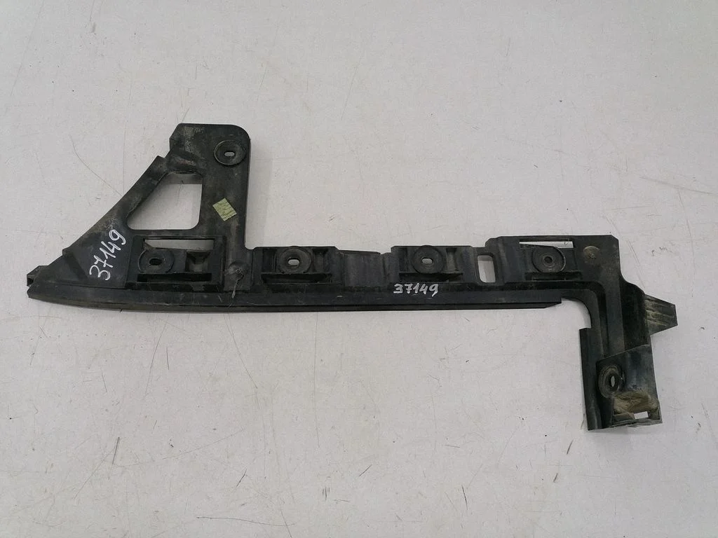 Rear bumper mounting bracket 3C9807393