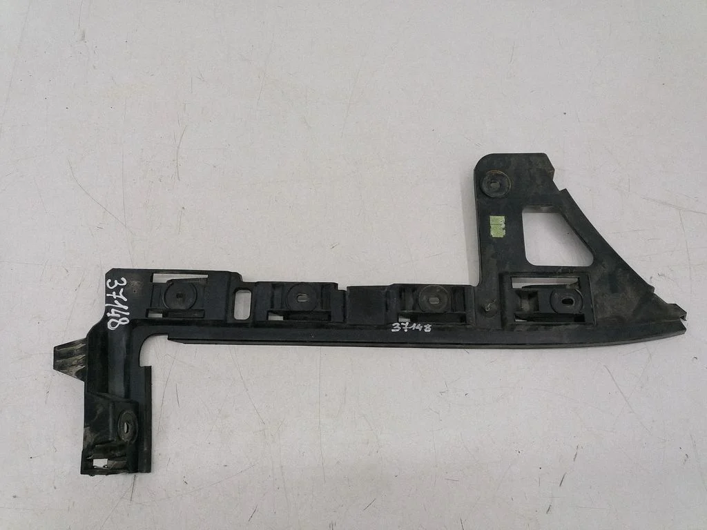 Rear bumper mounting bracket 3C9807394