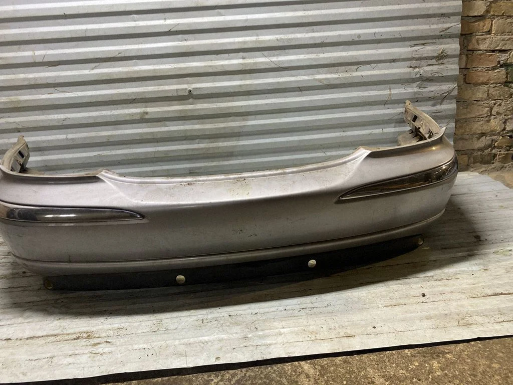 Aizmugurējais bufers 1X4317D781A