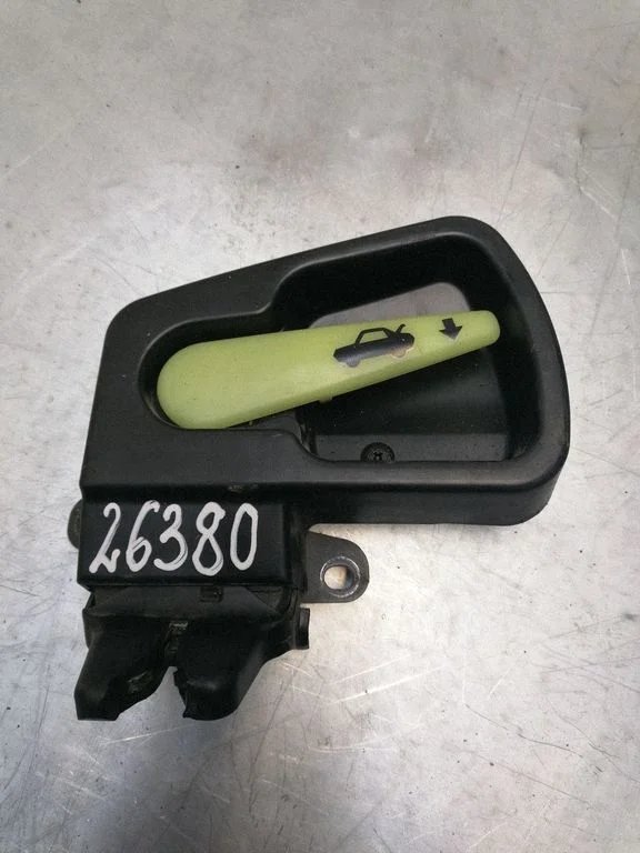 Tailgate/trunk/boot lock/catch/latch