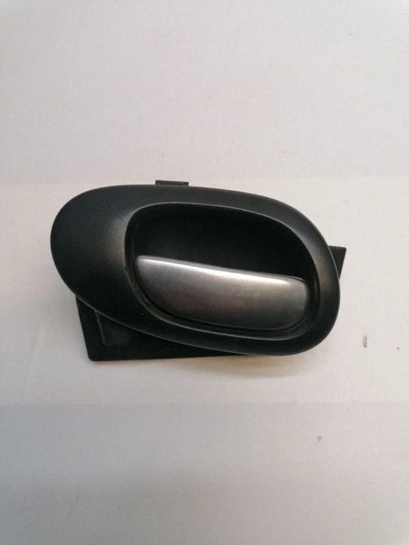 Front door interior handle 9623698477