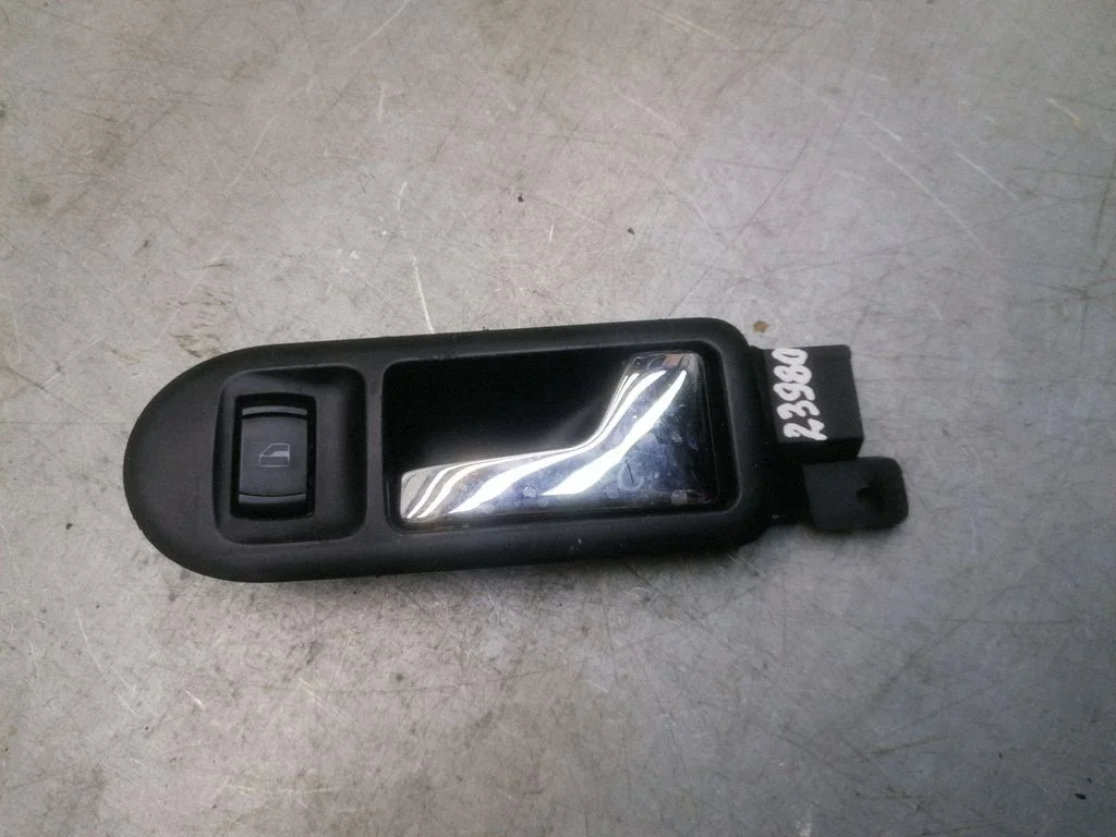 Front door interior handle 3B1837114
