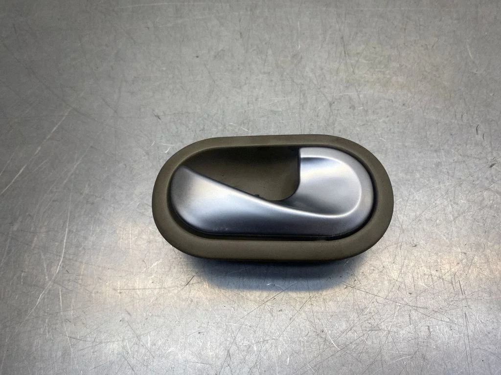 Front door interior handle 310580