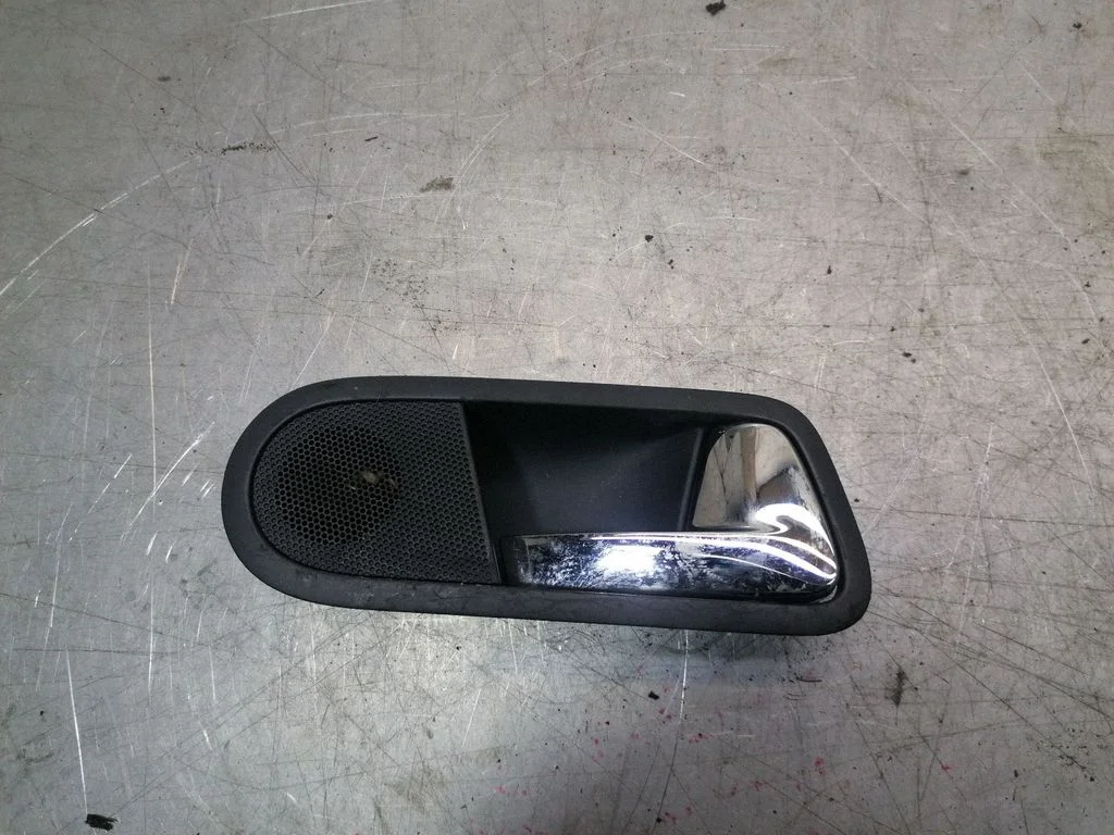 Front door interior handle 7M3837114B