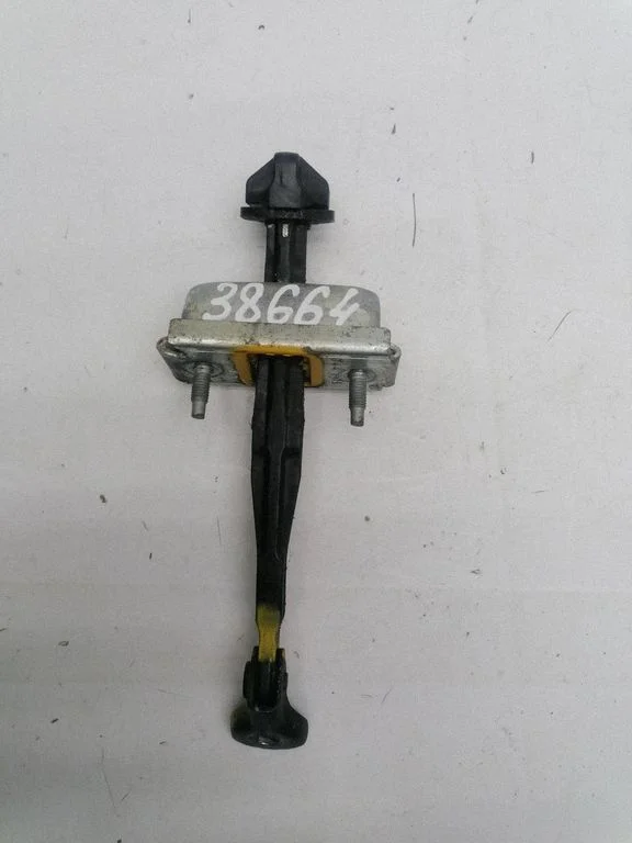 Front door check strap stopper 13301058CA