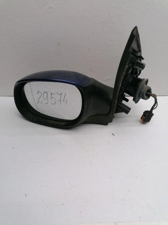Front door electric wing mirror E2018015