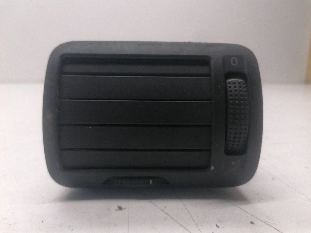Centrālās gaisa restītes 3B0819703D