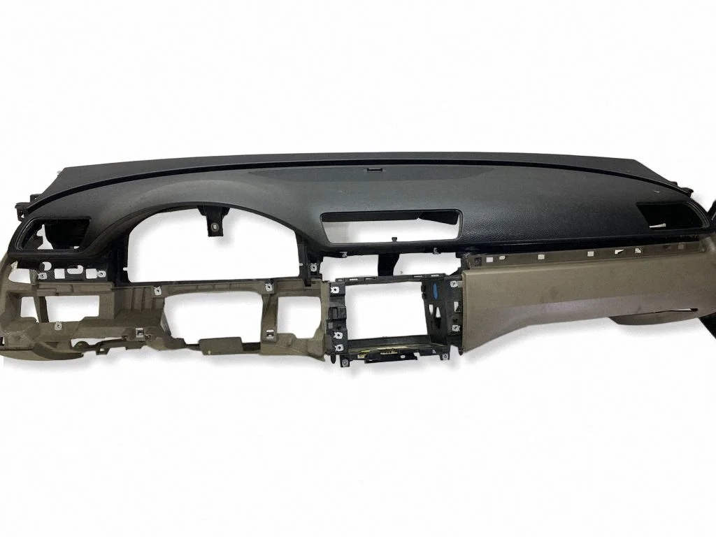 Dashboard – Volkswagen Passat B6 (2005-2010)