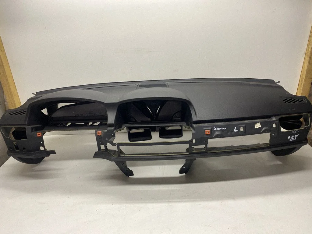 Dashboard 8223577