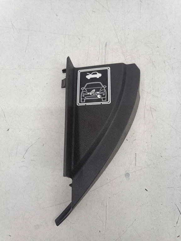 Dashboard side end trim 3M51R044C61AE
