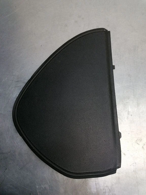 Armatuurlaua külje viimistluspaneel – Seat Leon (1M) (1998-2006)