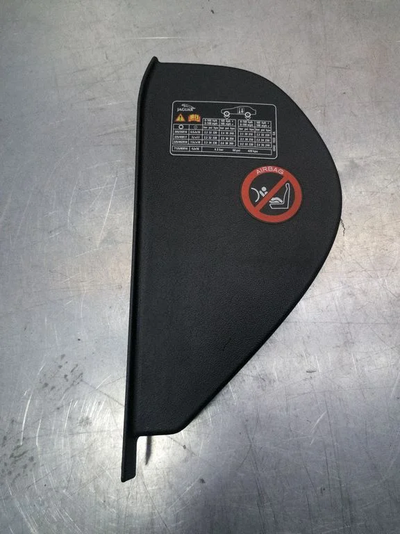 Paneļa apdares panelis (sānu) 1X4XF044C60A