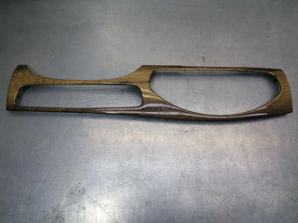 Instrumentu paneļa apdare 1X43F045H48AK