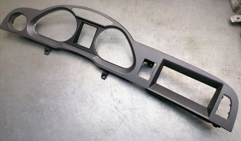 Instrumentu paneļa apdare 4F1857115A