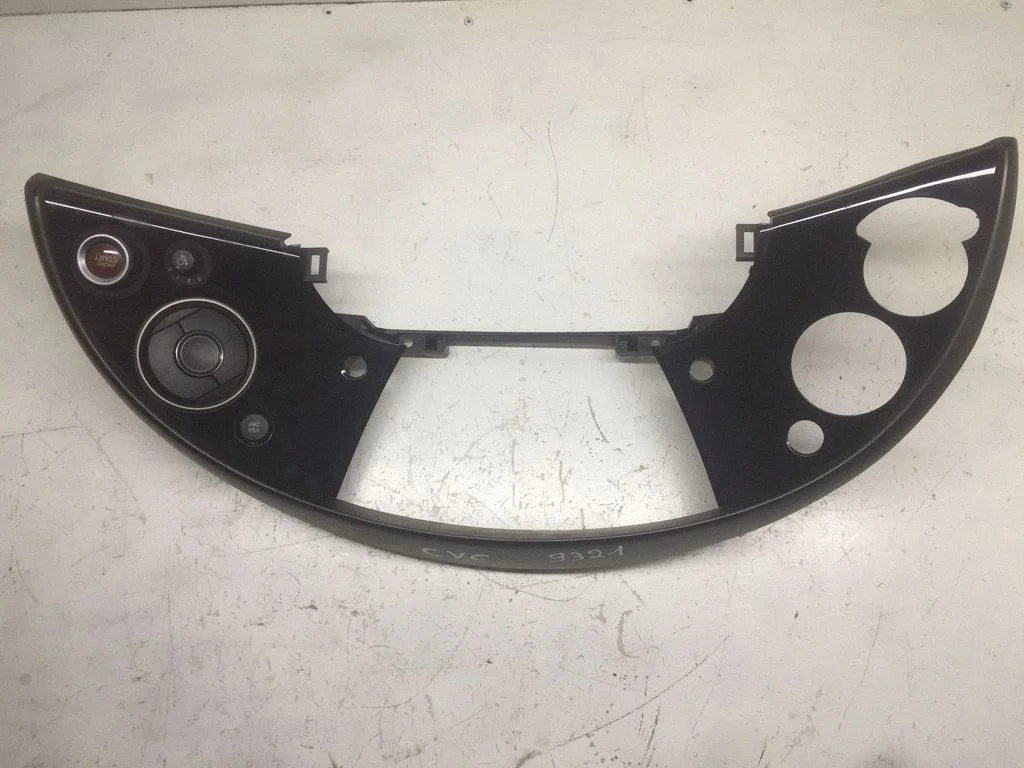 Dashboard trim – Honda Civic (2001-2005)