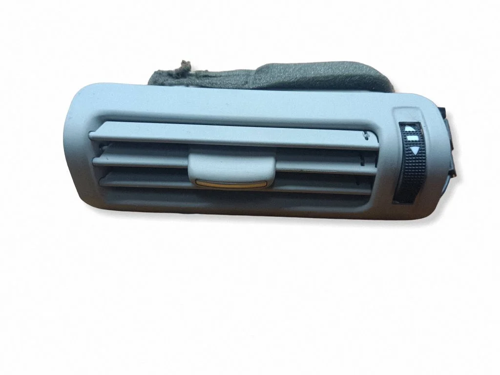 Dashboard side air vent grill/cover trim – Audi A6 Allroad C6 (2006-2011)