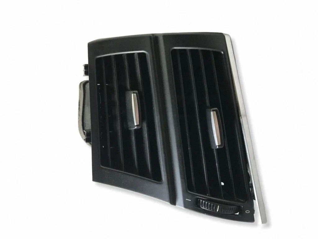 Dashboard side air vent grill/cover trim 716180404