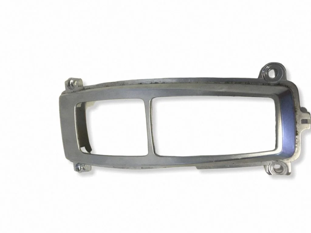 Gear shifter surround trim plastic – BMW X5 E70 (2006-2013)