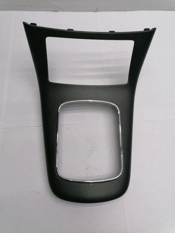 Gear shifter surround trim plastic – Toyota Avensis T250 (2006-2009)