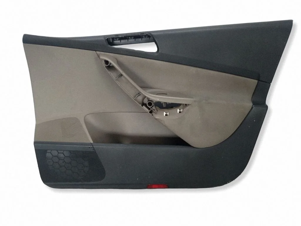 Front door card panel trim – Volkswagen Passat B6 (2005-2010)