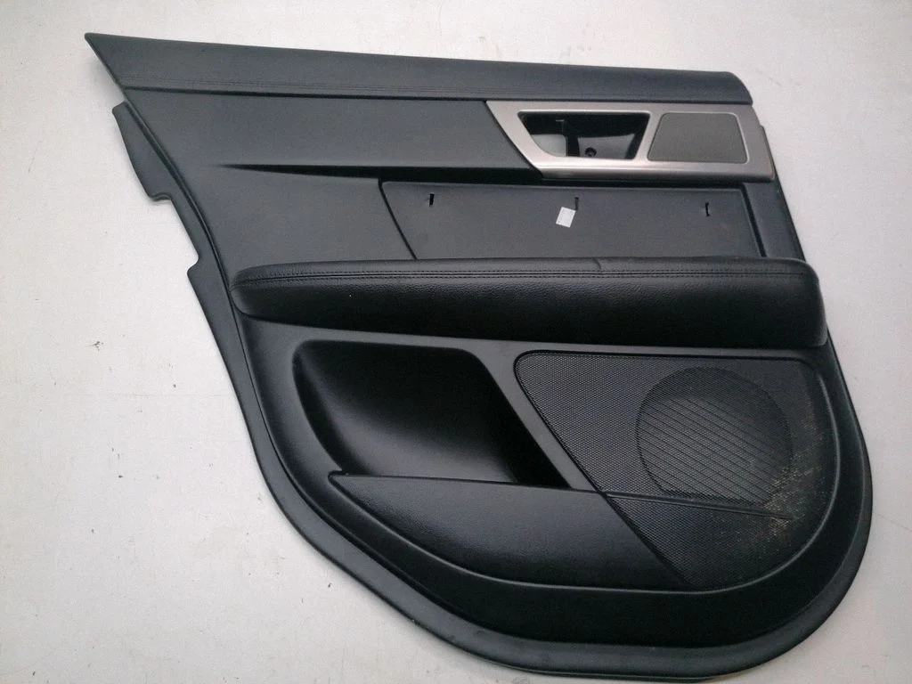 Rear door card panel trim 8X23F274A31A