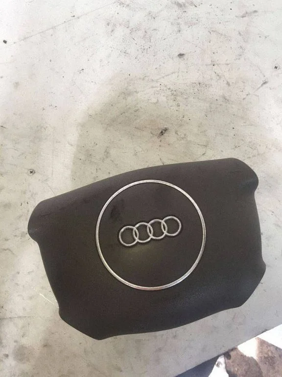 Steering wheel airbag 8E0880201